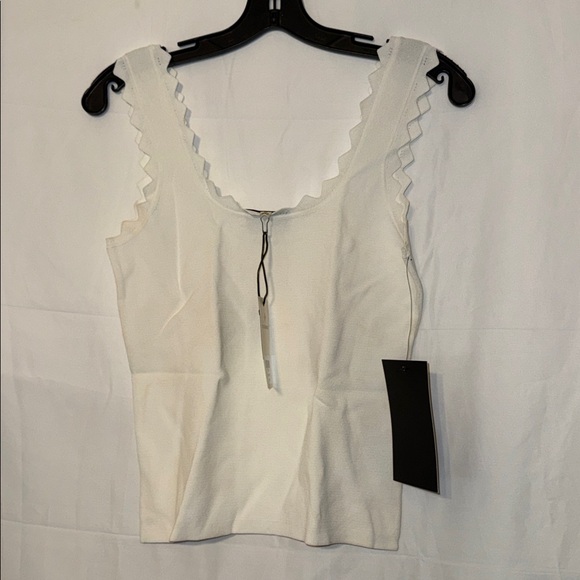 White Ric Rac Compression Tank - Picture 6 of 10